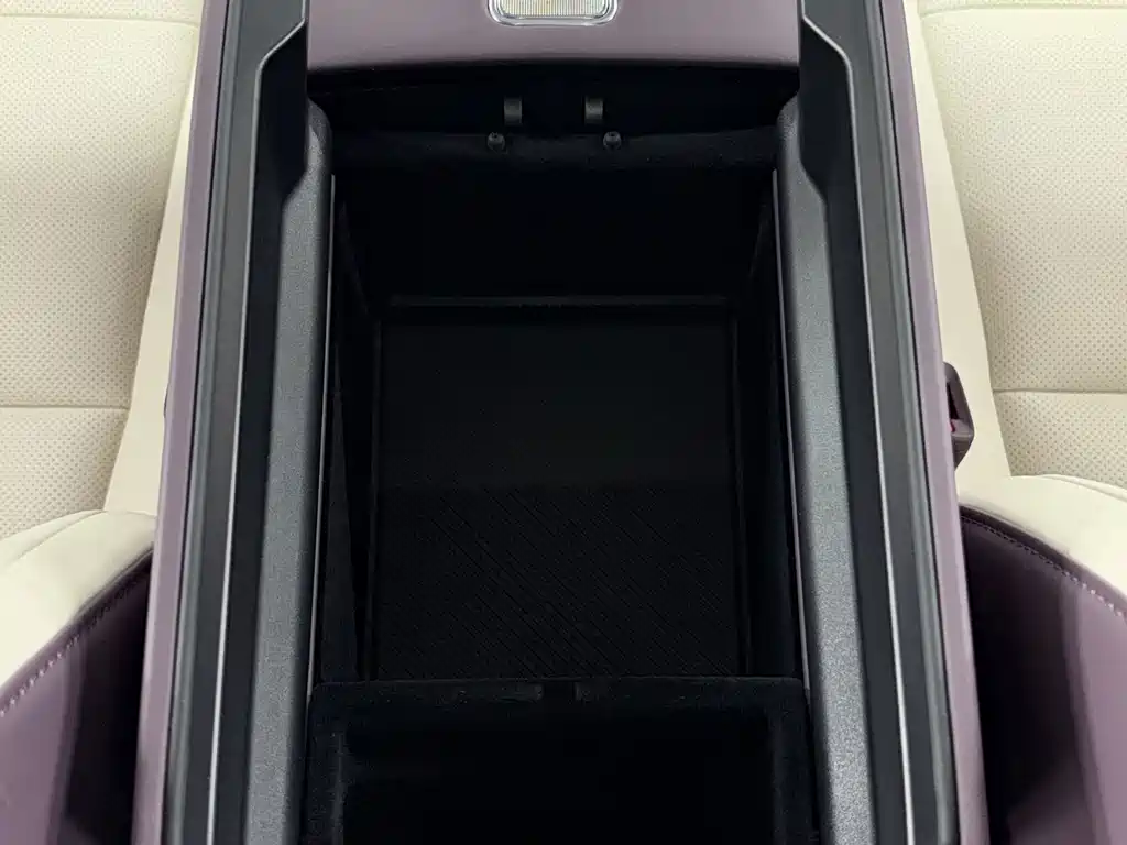AITO AITO M6 — миниатюра 38