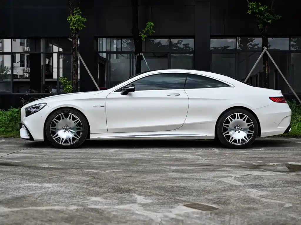 Mercedes-Benz S-Class AMG — миниатюра 3