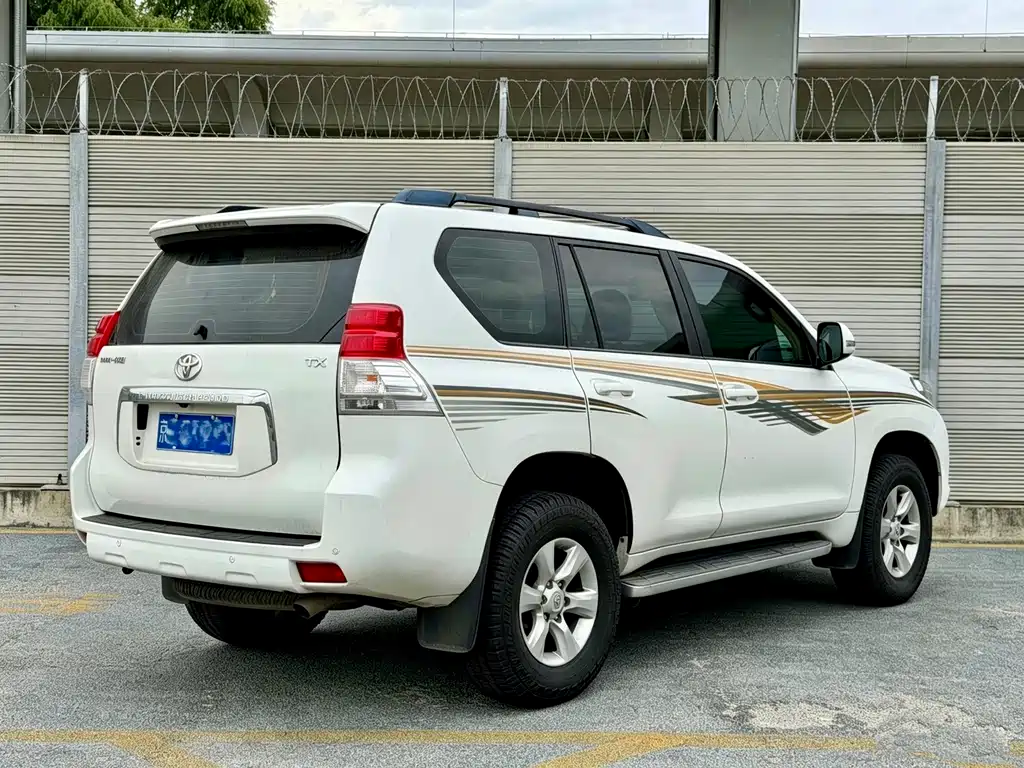 Toyota Prado — миниатюра 6