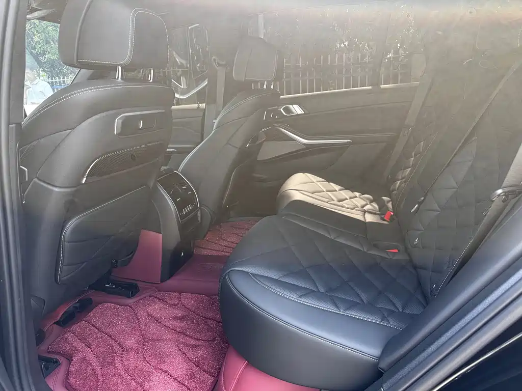 BMW X5 2026 xDrive 40Li Premium M Sport