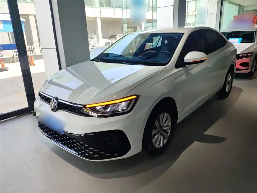 Купить Volkswagen Lavida