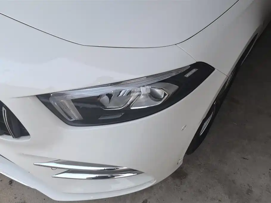 MERCEDES-BENZ A CLASS