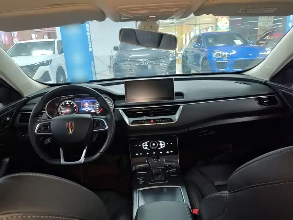 Hongqi Hongqi H5 — миниатюра 10