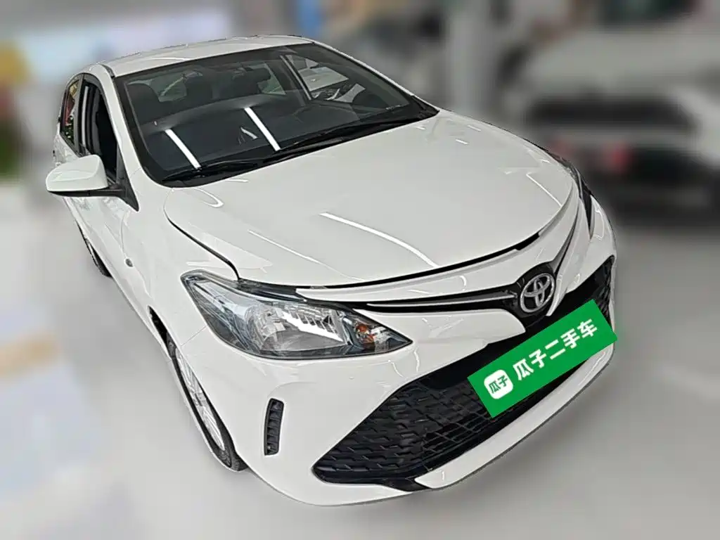 Toyota Vios FS — миниатюра 6