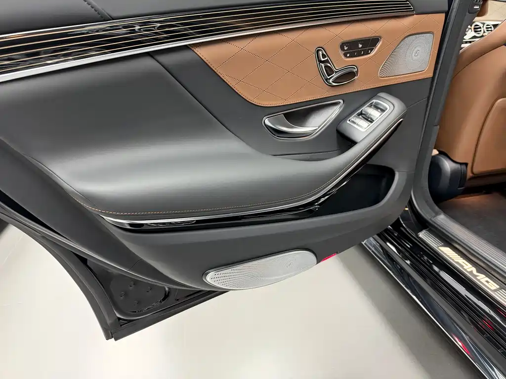 Mercedes-Benz S-Class AMG — миниатюра 12
