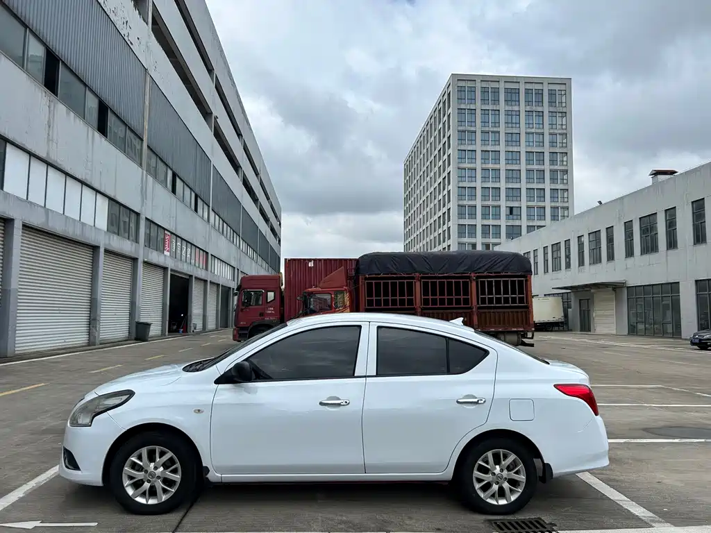 Nissan Sunny — миниатюра 3