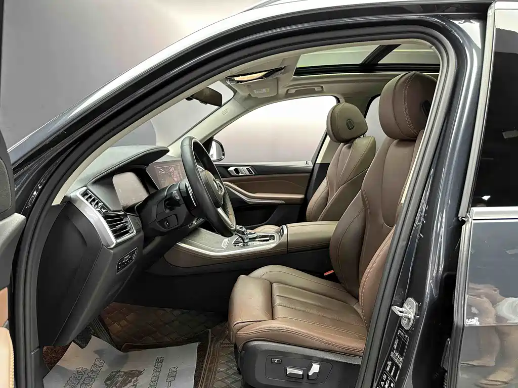 BMW X5 2019 xDrive40i M Sport