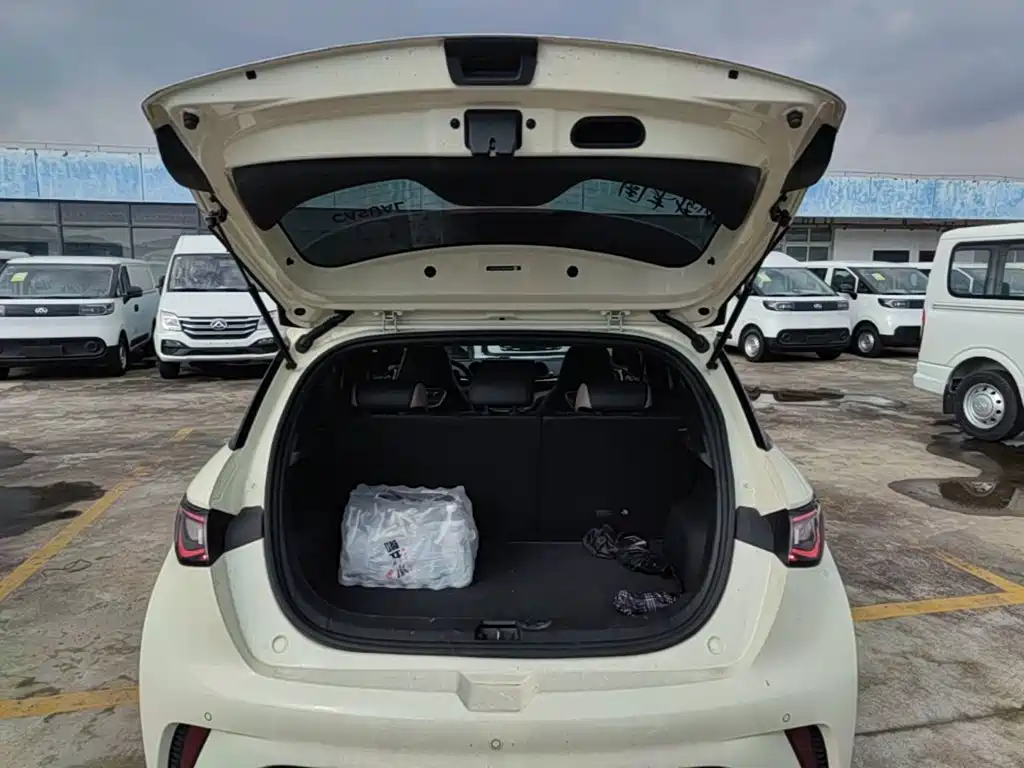BYD Dolphin — миниатюра 19