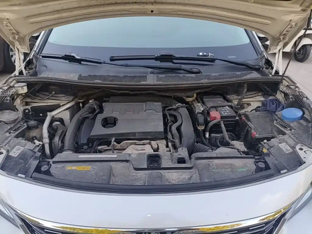 Peugeot 5008 — миниатюра 20