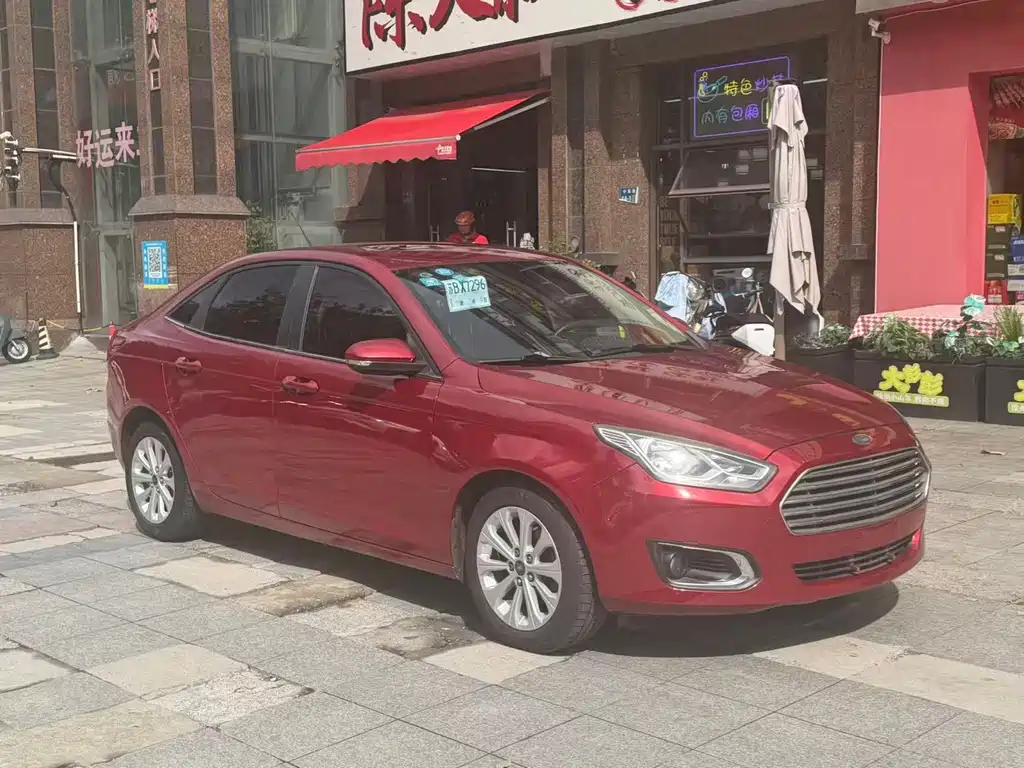 Ford Escort — миниатюра 3