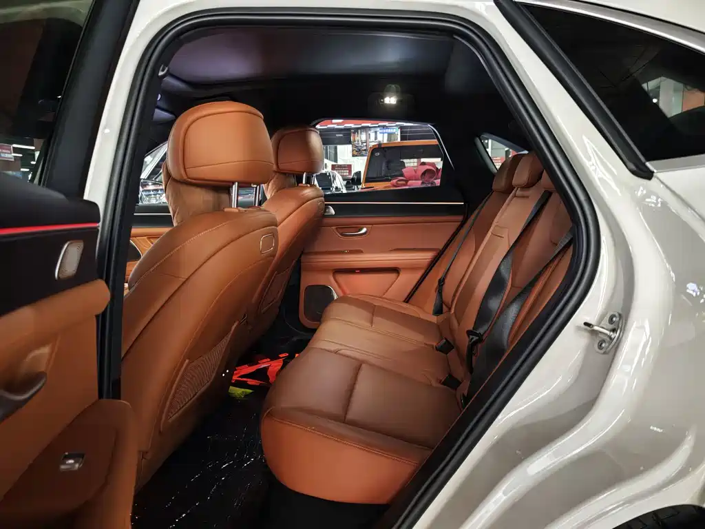 AITO ASK THE WORLD M5