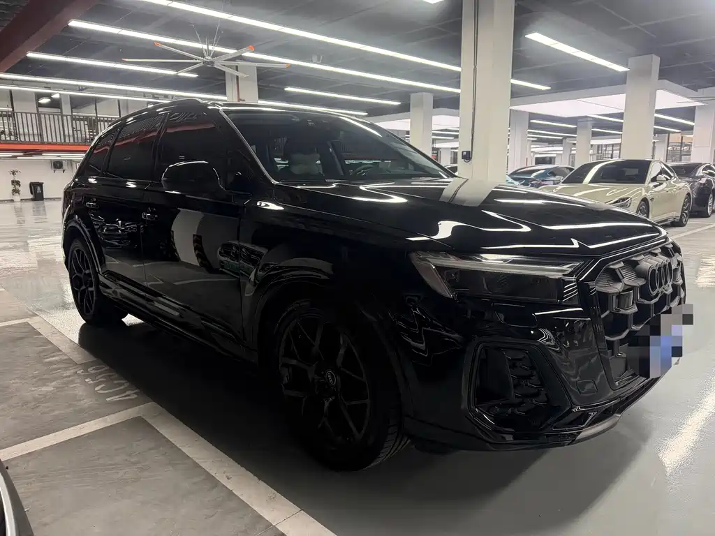 Audi Q7 — миниатюра 3