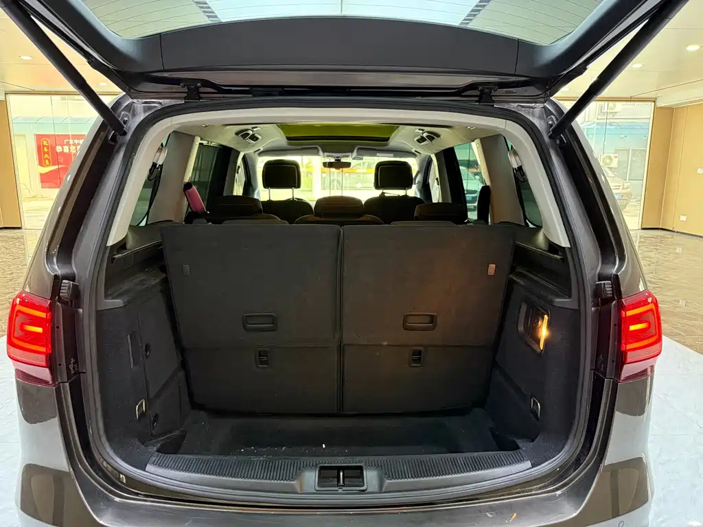 Volkswagen Sharan — миниатюра 10