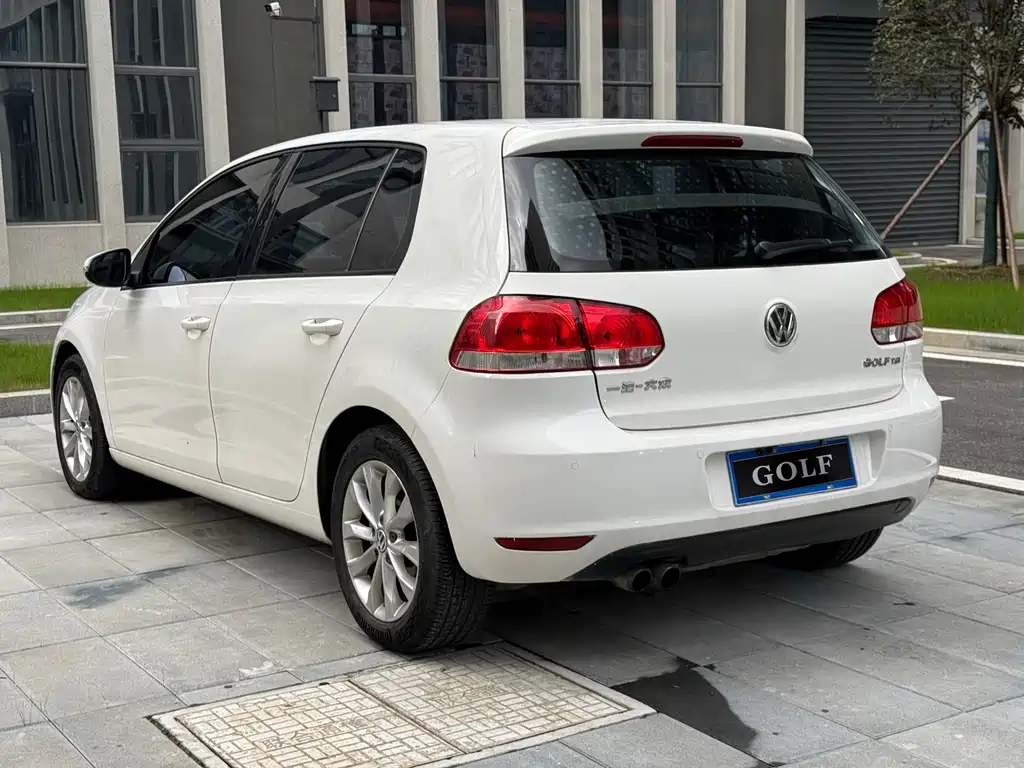 Volkswagen Golf — миниатюра 3