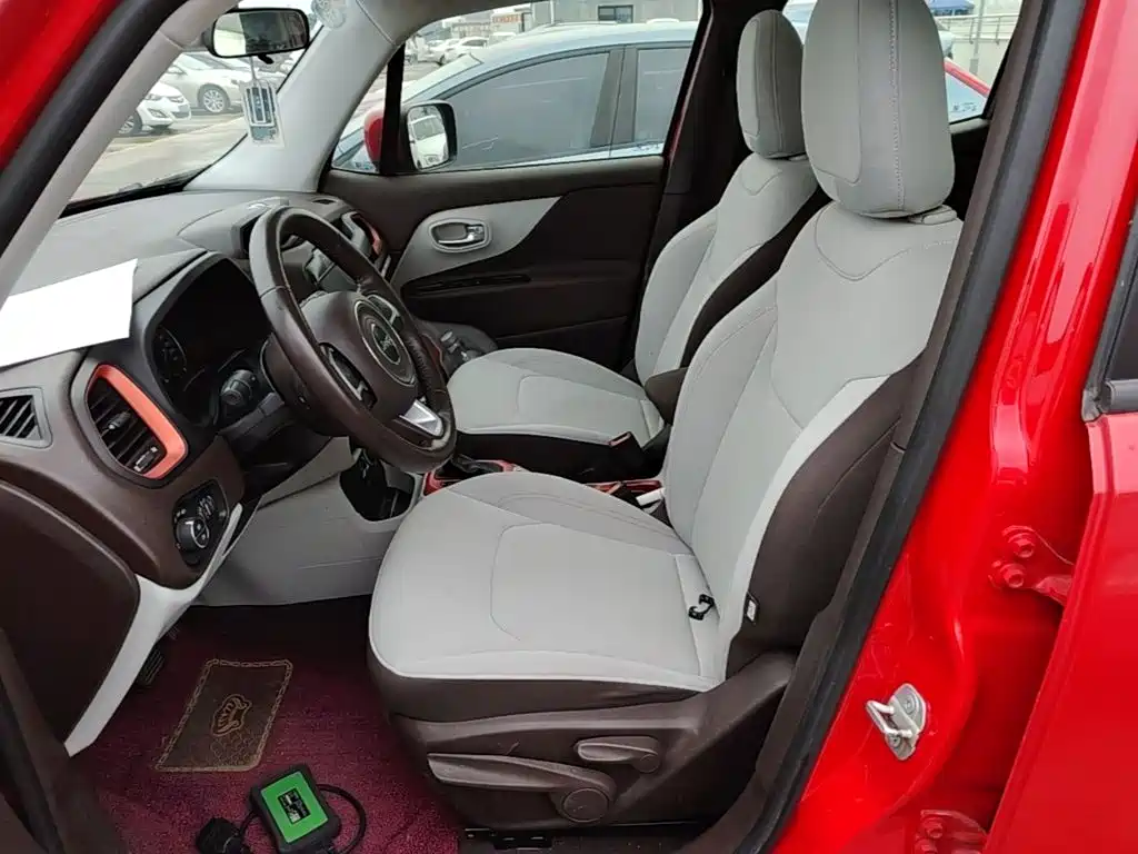 Jeep Renegade — миниатюра 15