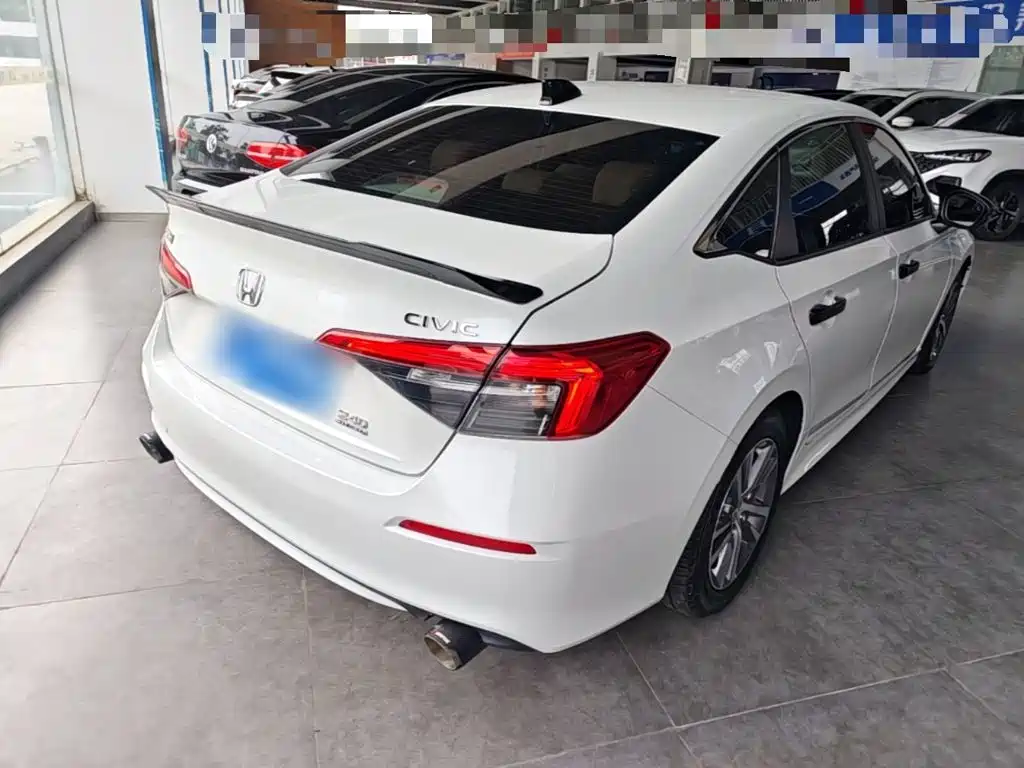 Honda Civic — миниатюра 7