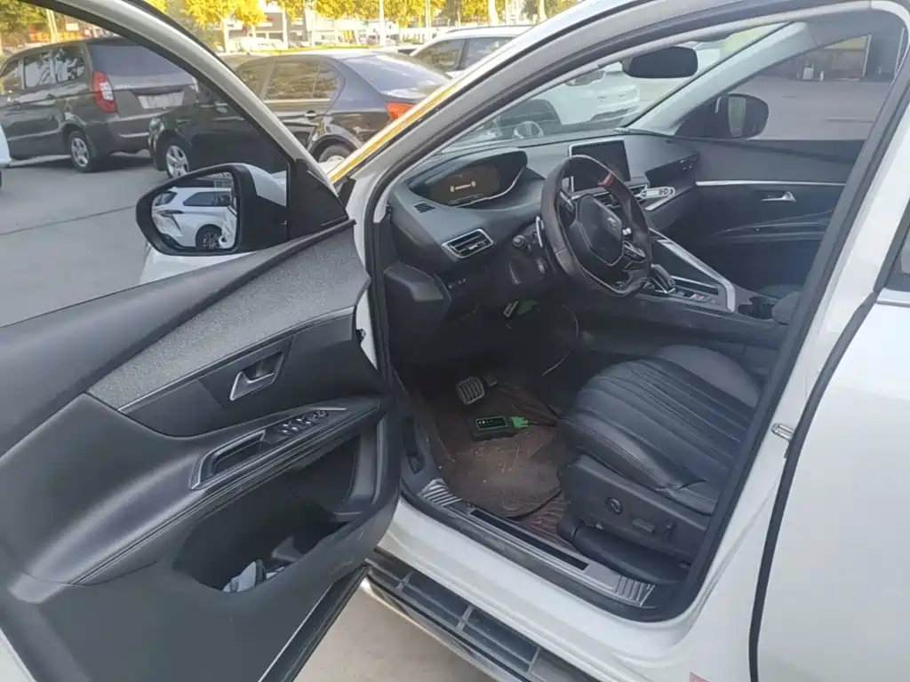 Peugeot 5008 — миниатюра 16