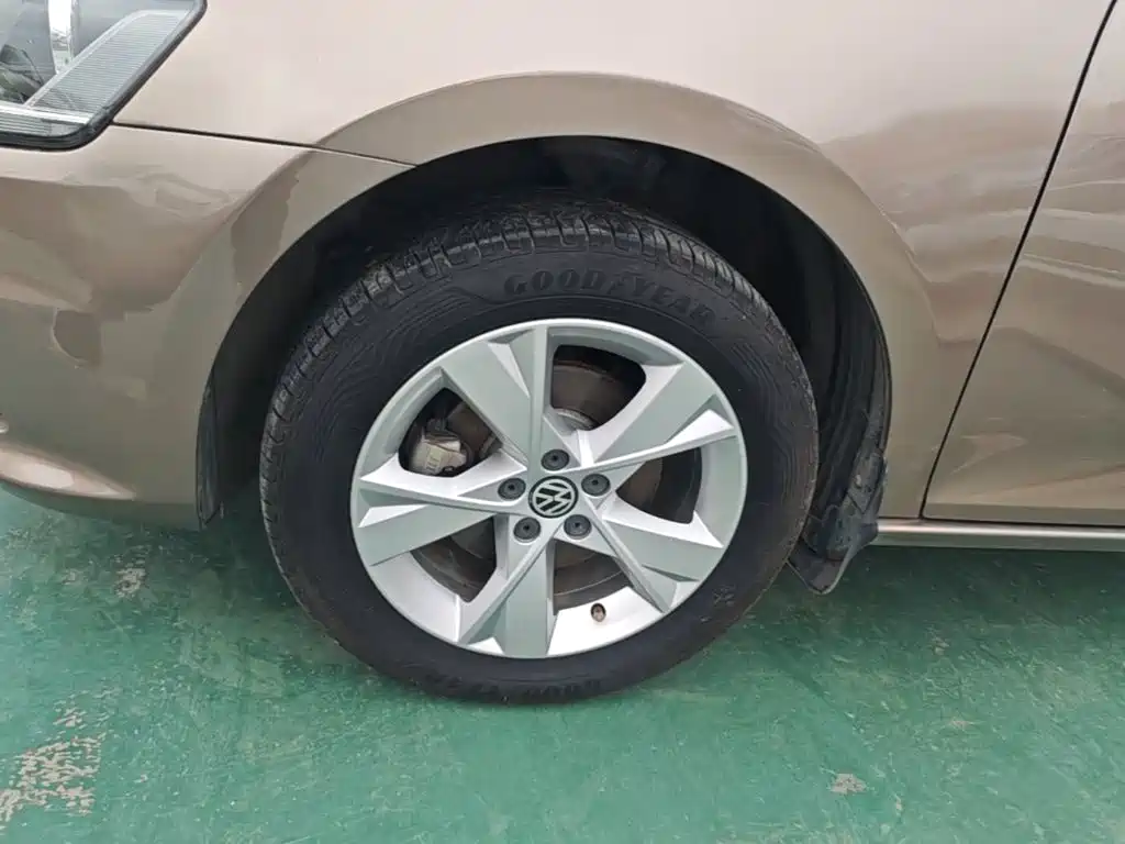 Volkswagen Bora — миниатюра 23
