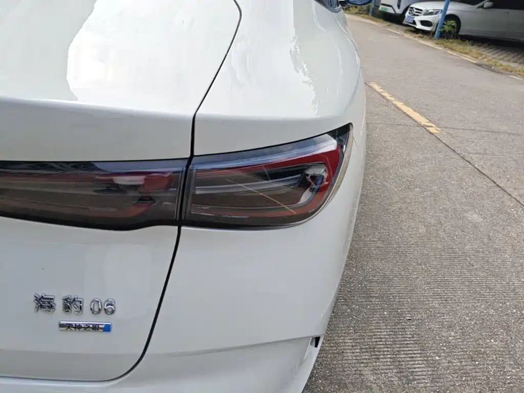 BYD Seal 06 — миниатюра 8