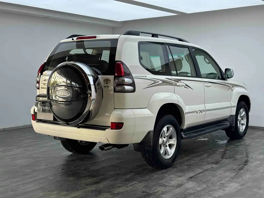 Toyota Prado — миниатюра 6