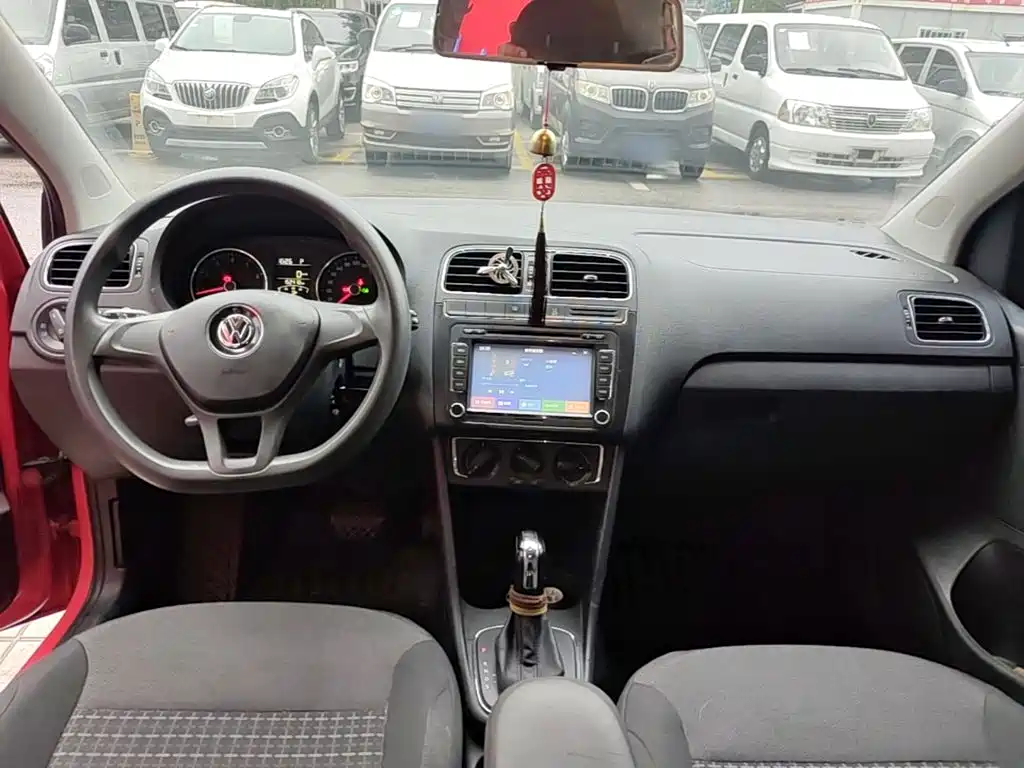 Volkswagen Polo — миниатюра 10