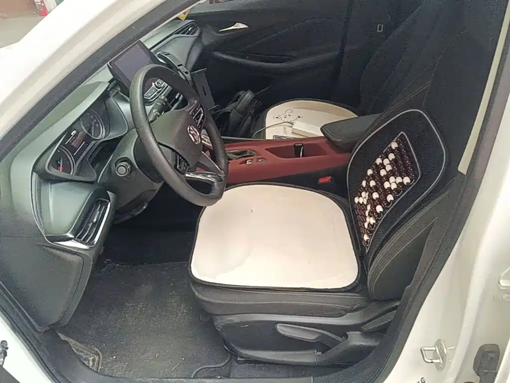 Buick Verano — миниатюра 15