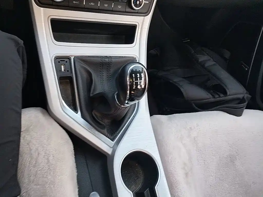 Geely Vision — миниатюра 14