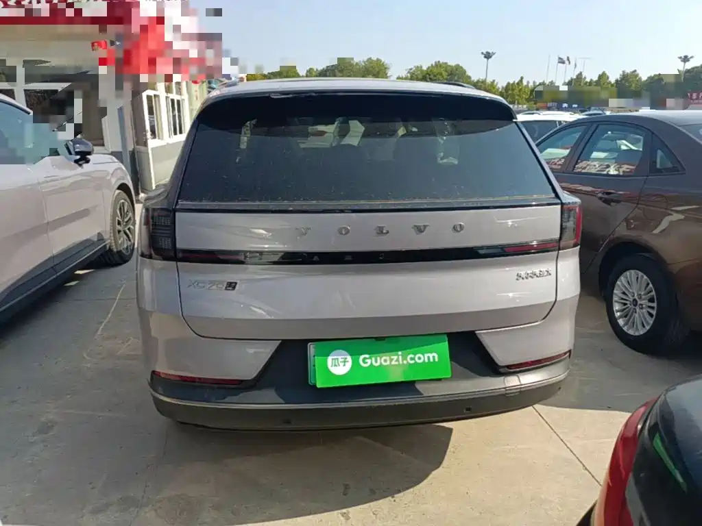 Volvo XC70 PHEV — миниатюра 6
