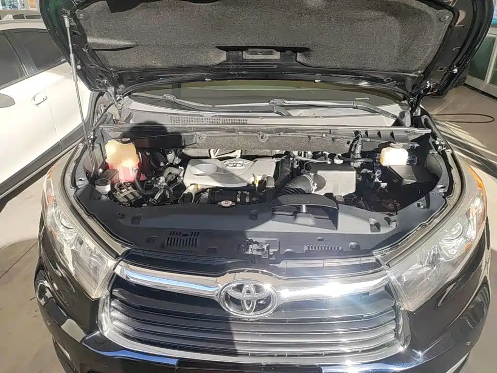 Toyota Highlander — миниатюра 20
