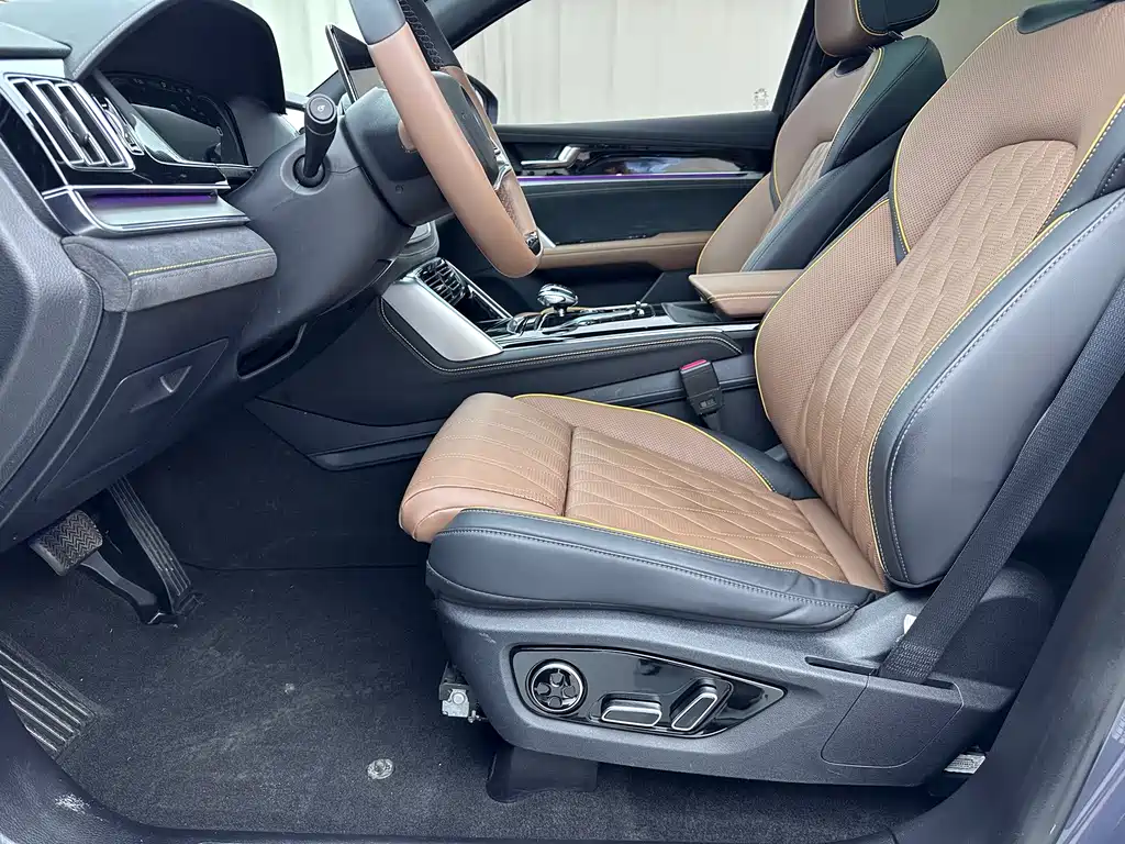 BYD Tang New Energy — миниатюра 5
