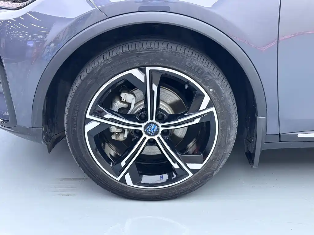 BYD Tang New Energy — миниатюра 4