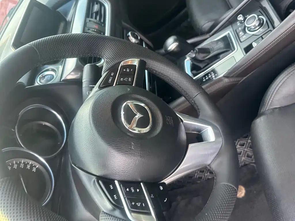 Mazda Atenza — миниатюра 8