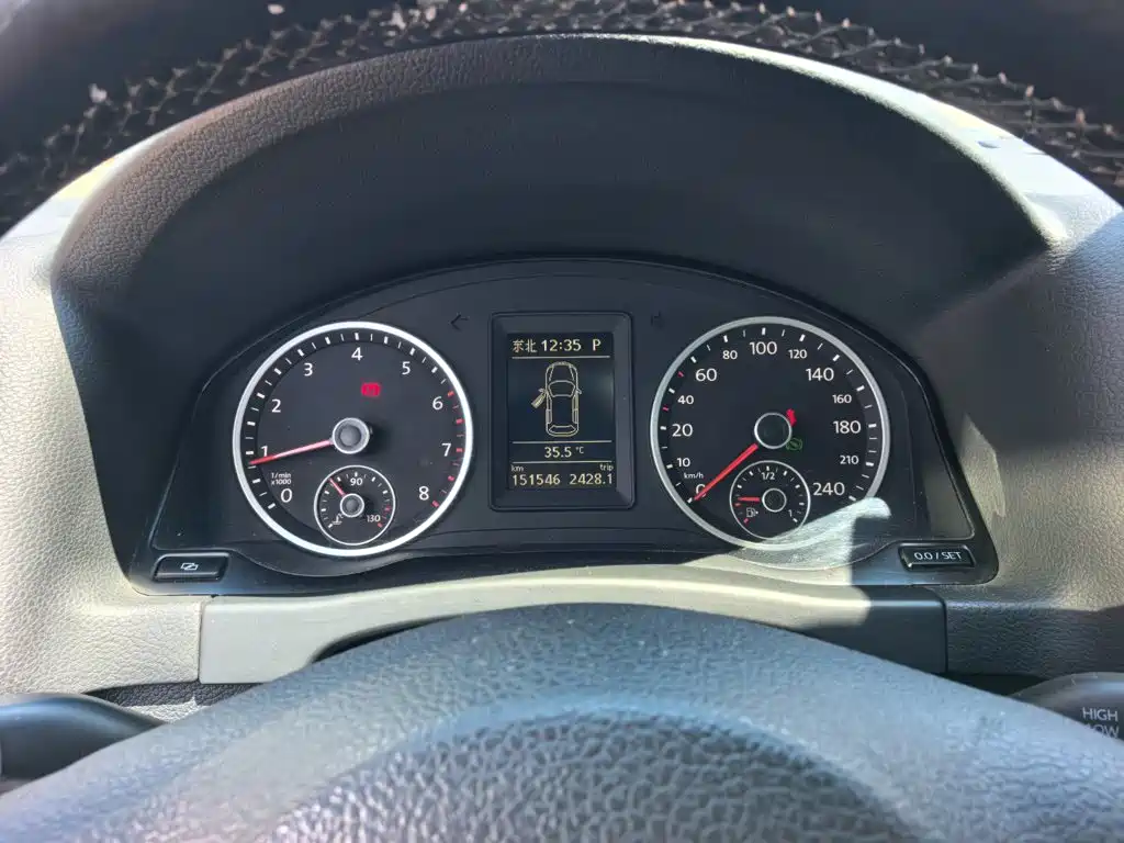 Volkswagen Tiguan — миниатюра 10