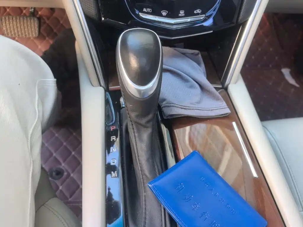 Cadillac XTS — миниатюра 10