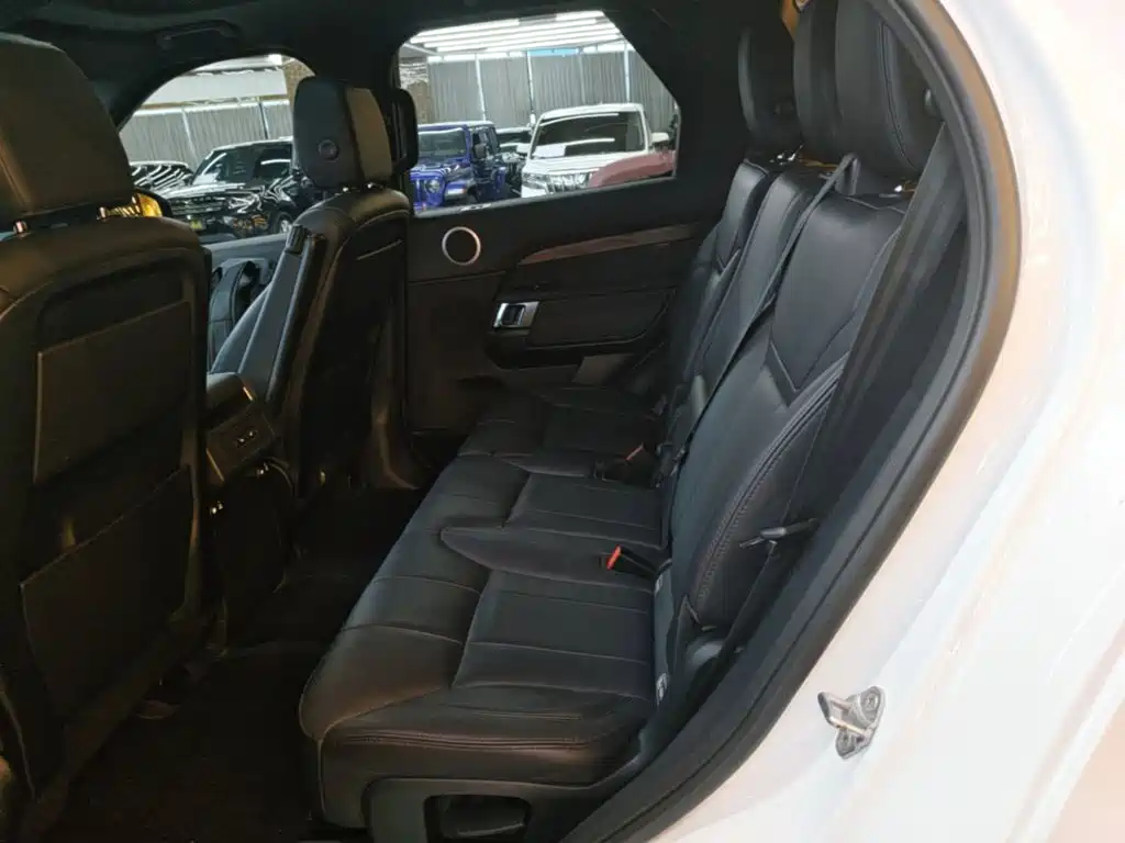 Land Rover Discovery — миниатюра 17