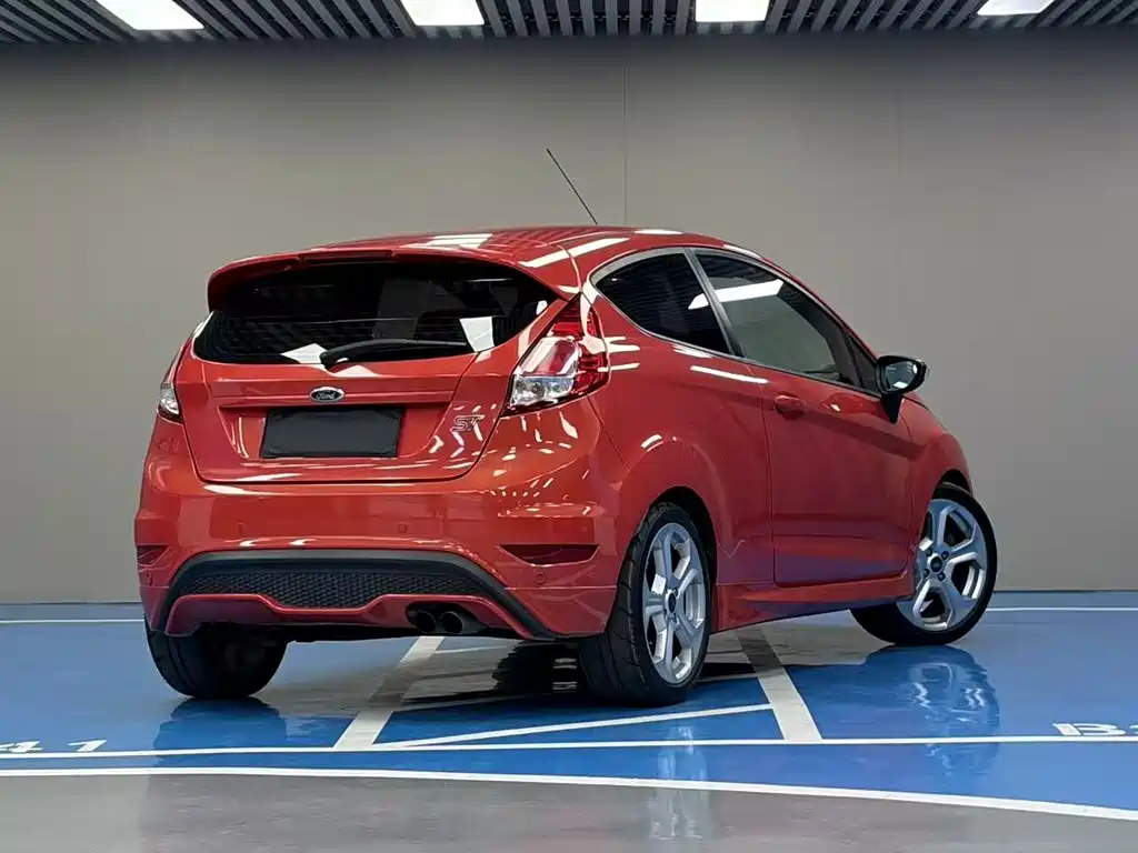 Ford Fiesta 2013 1.6T ST