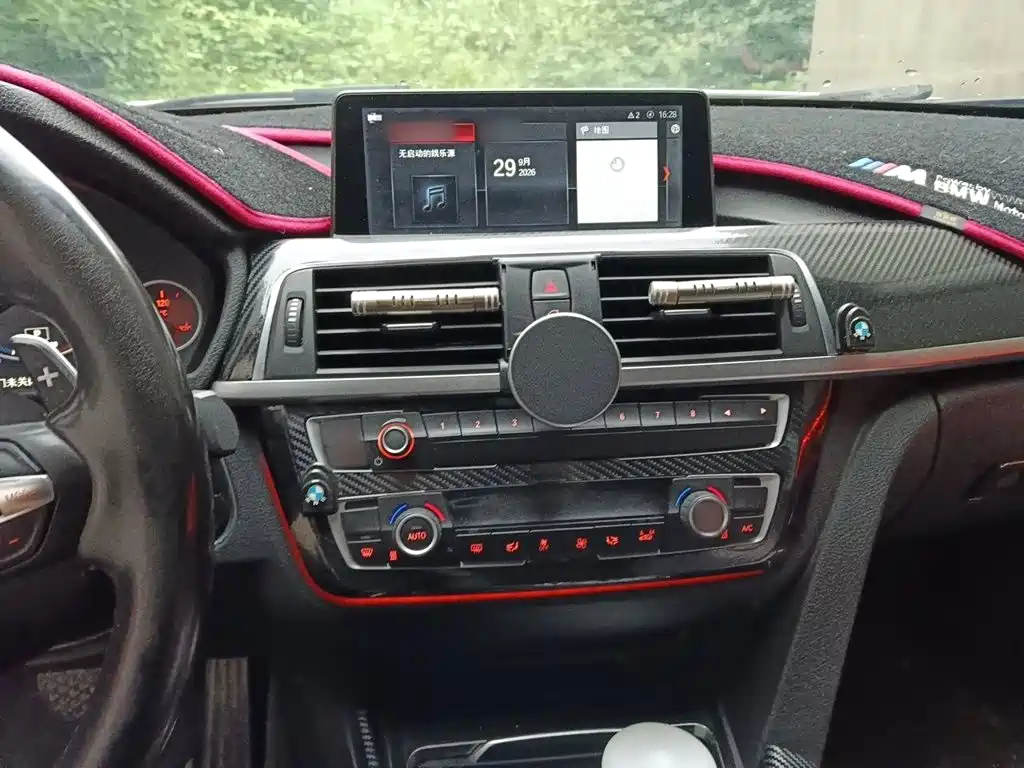 BMW 3 Series GT — миниатюра 6