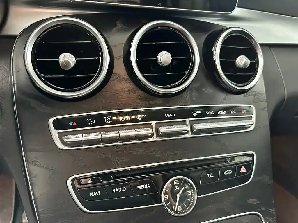 MERCEDES-BENZ C CLASS