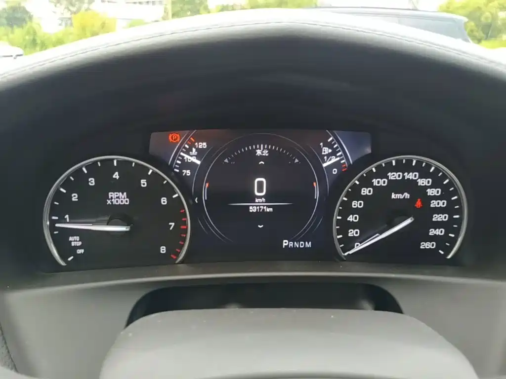 Cadillac CT6 — миниатюра 12