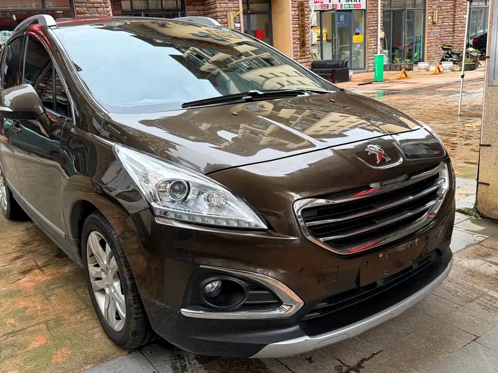 Peugeot 3008 2013 2.0L AT