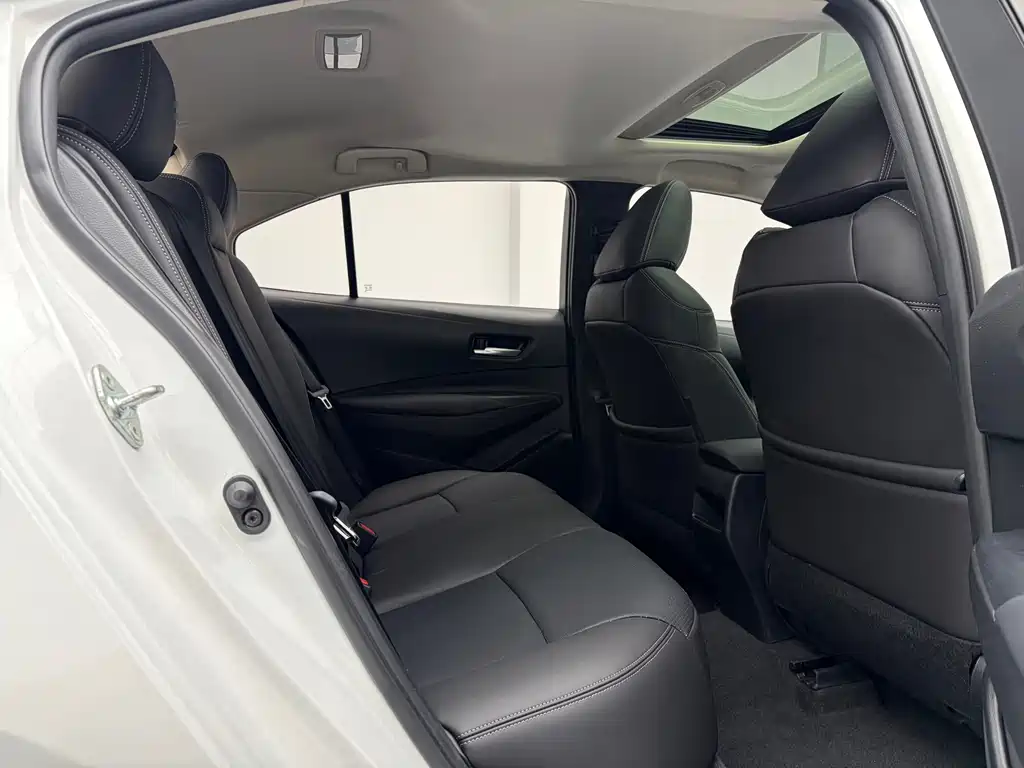 Toyota Corolla — миниатюра 14