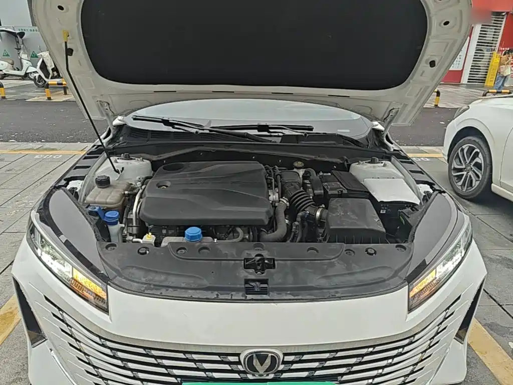 Changan Eado — миниатюра 20