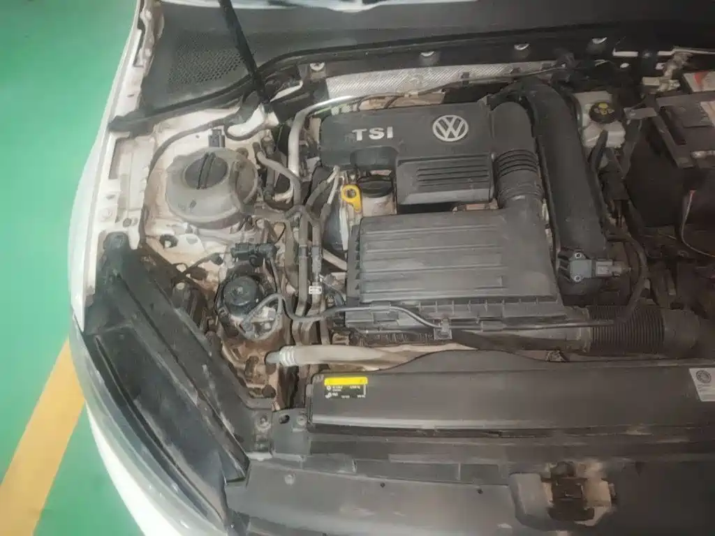 Volkswagen Golf — миниатюра 18