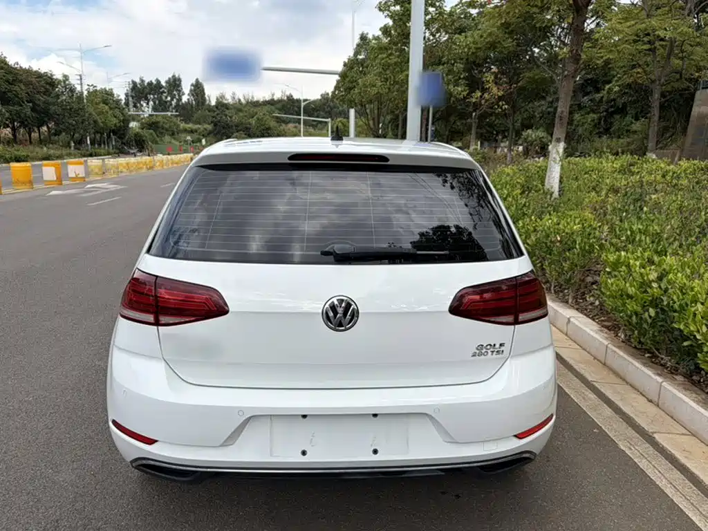 Volkswagen Golf — миниатюра 10