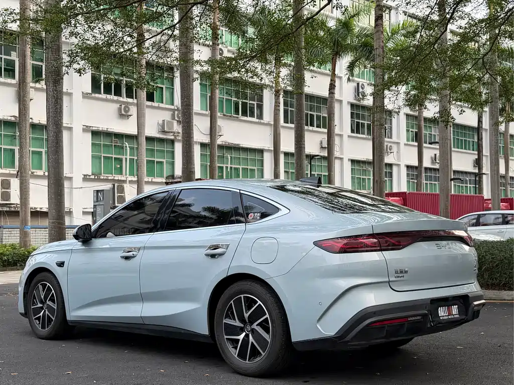 BYD Qin L — миниатюра 4