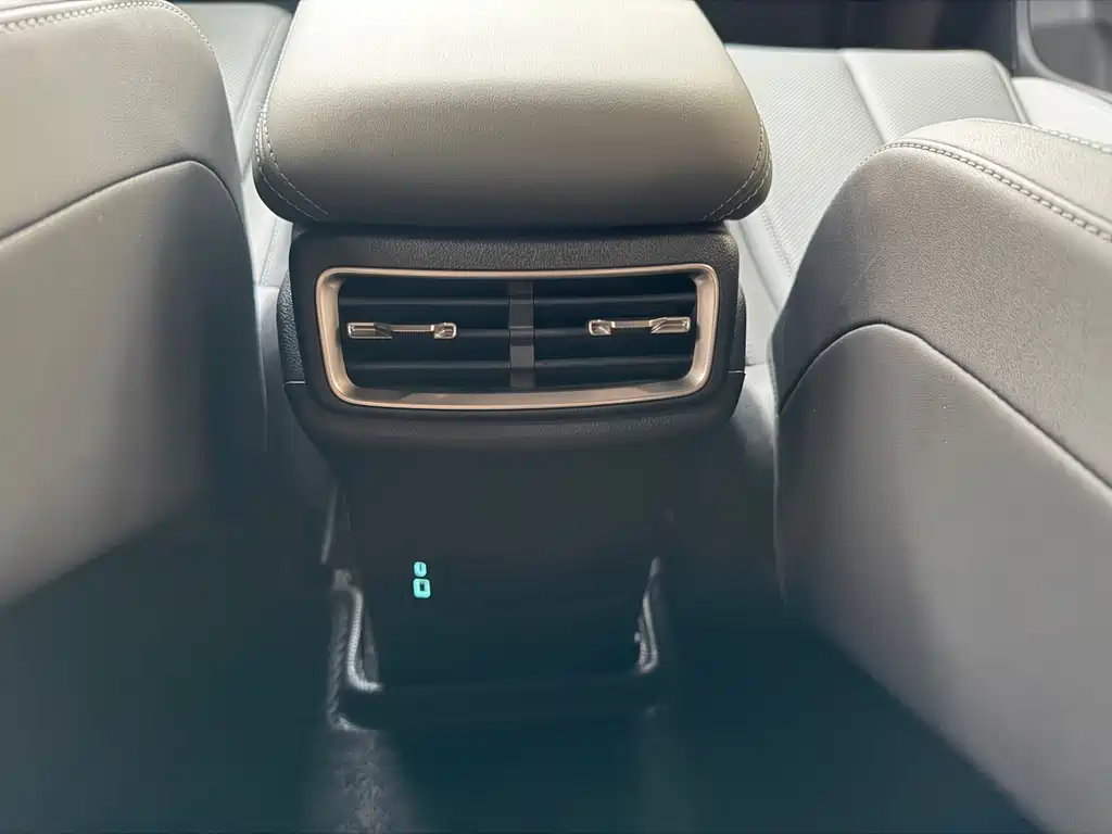 BYD Qin L — миниатюра 18