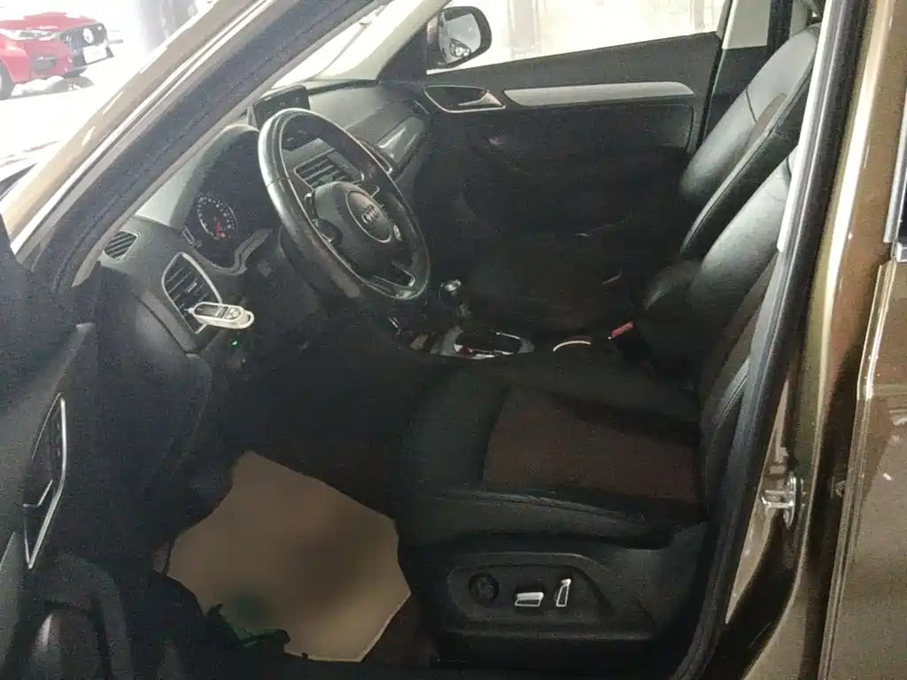 Audi Q3 — миниатюра 15