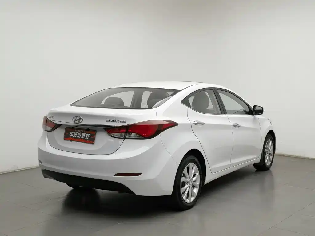 Hyundai Elantra Langdong — миниатюра 2