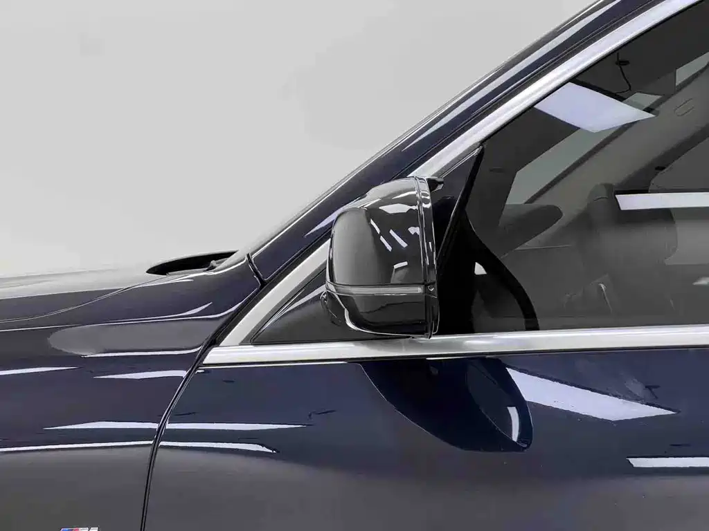 BMW X5 (Import) — миниатюра 6