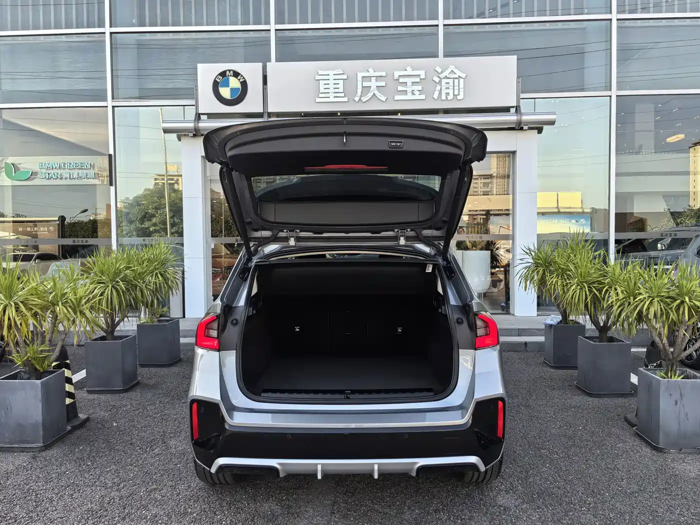 BMW X1 2023 Silver/gray из Китая
